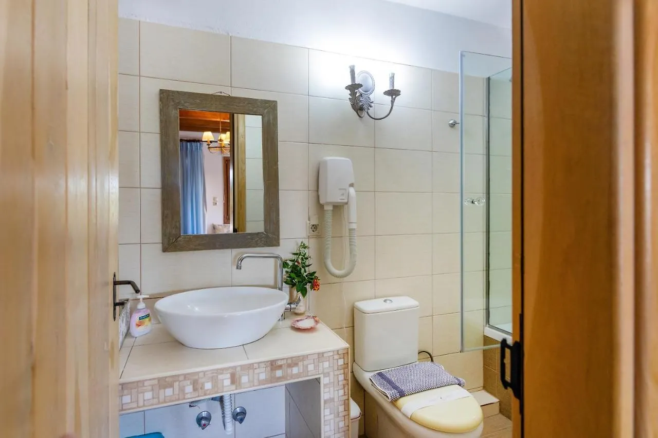 Traditional Arsanas Apartments Nikiti  Griechenland