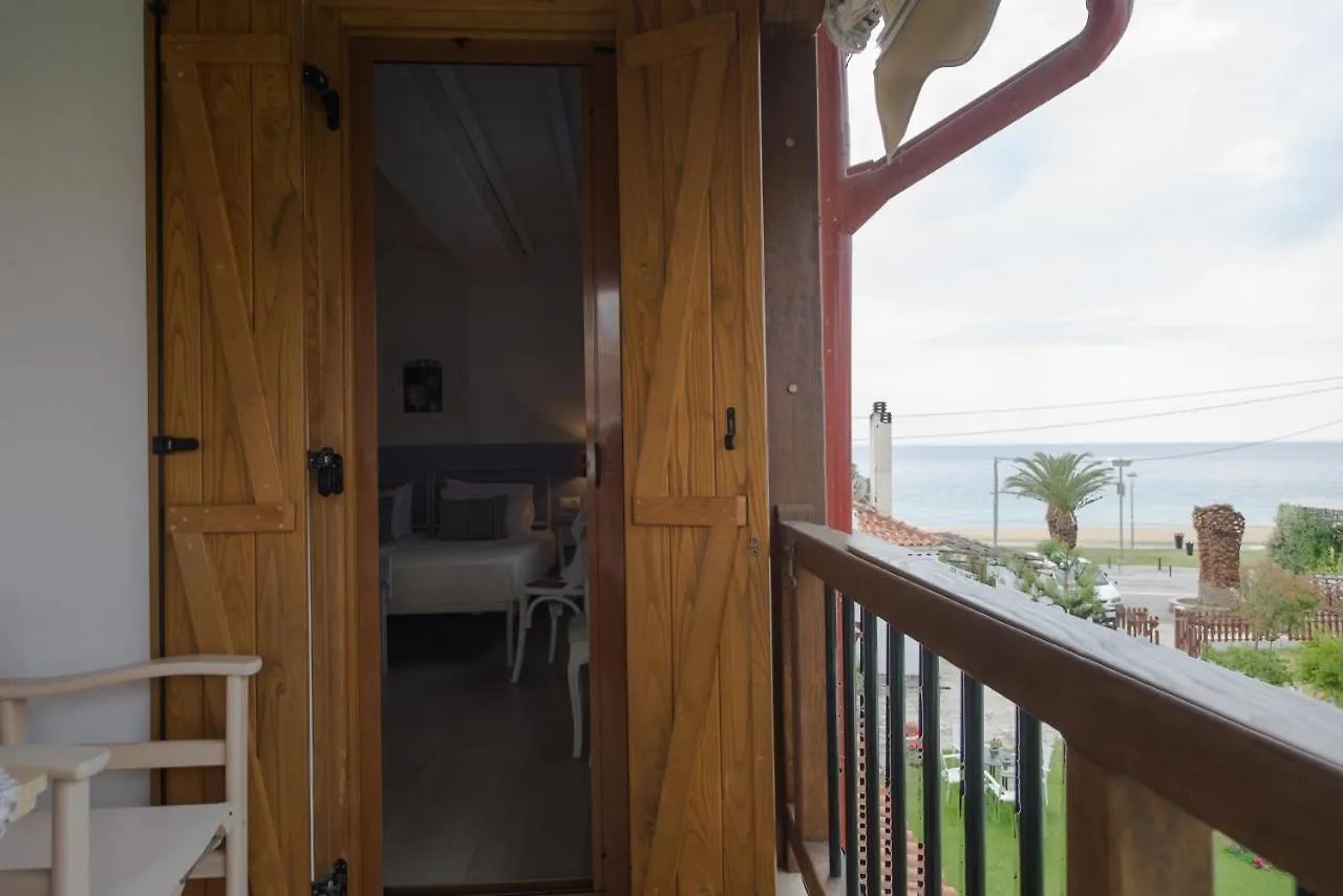 Traditional Arsanas Apartments Nikiti   Nikiti (Sithonia)
