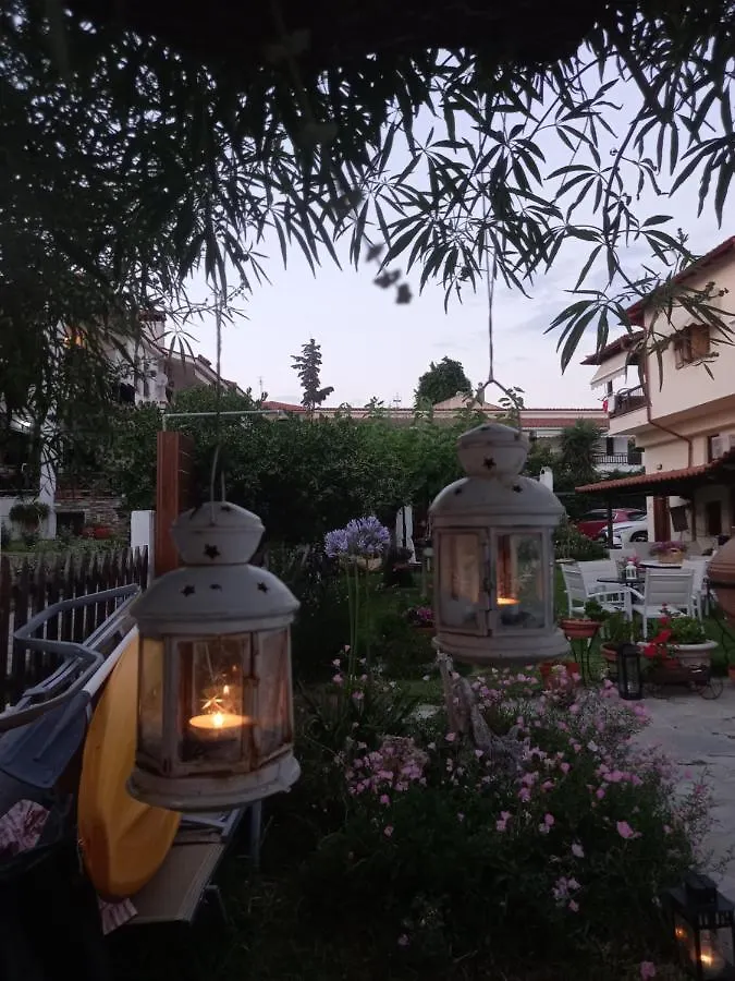 Traditional Arsanas Apartments Nikiti
