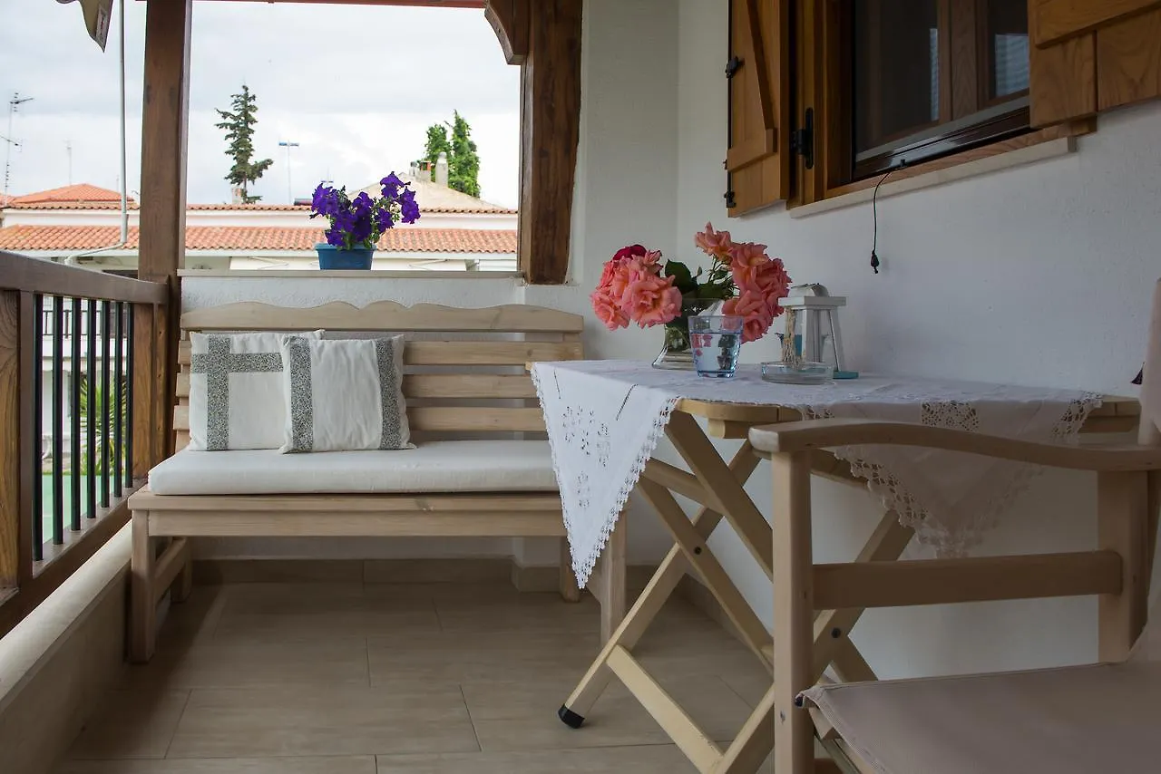 Traditional Arsanas Apartments Nikiti