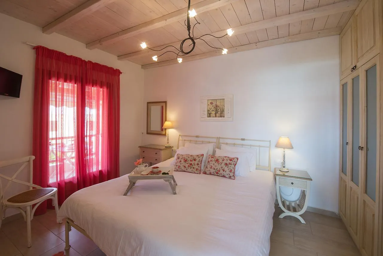 Traditional Arsanas Apartments Nikiti